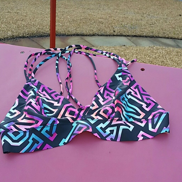 PINK Victoria's Secret Other - Victorias secret pink bralette black L